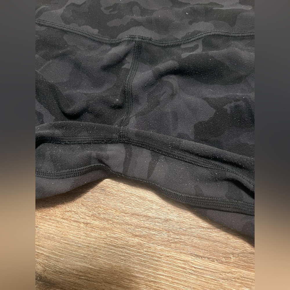 Lululemon Align Crop 21” Incognito Camo Multi Grey Size 8 - Picture 15 of 15